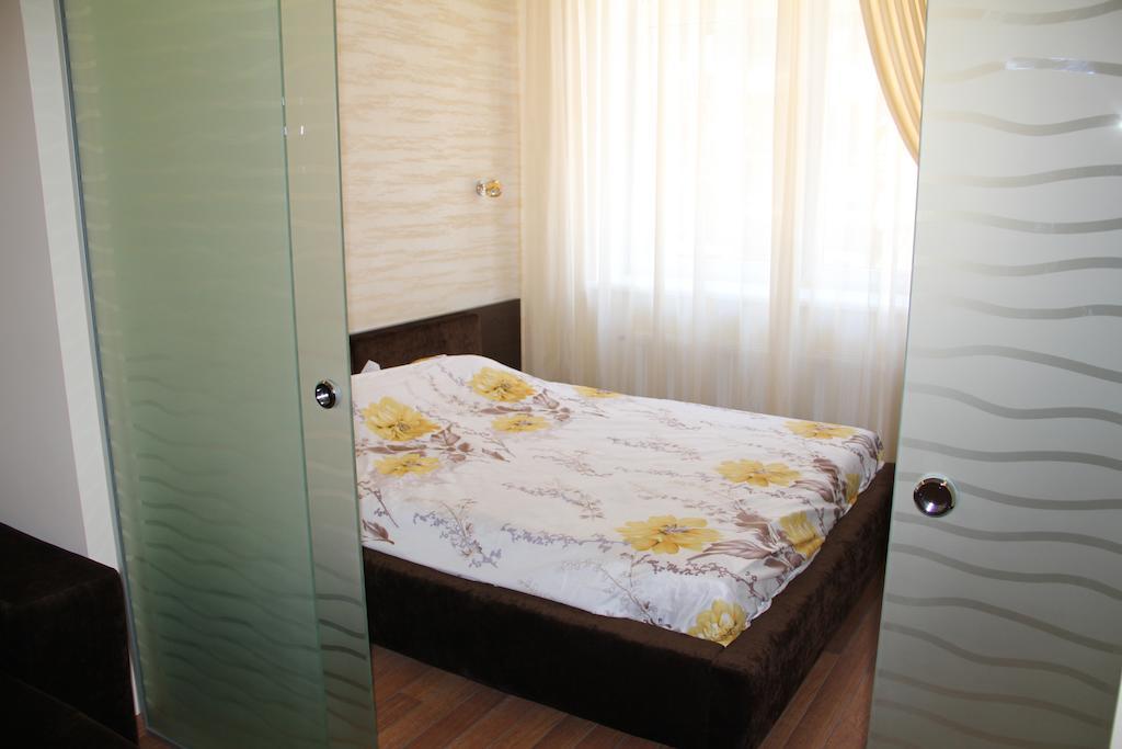 Apartment In Center Of Odessa Δωμάτιο φωτογραφία